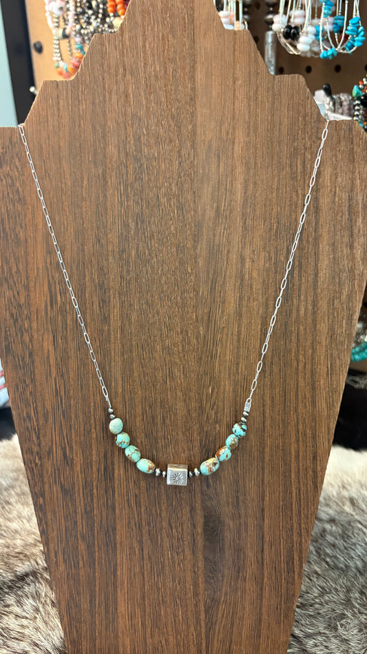 NUMBER 8 TURQUOISE BARREL BEAD CHAIN NECKLACE