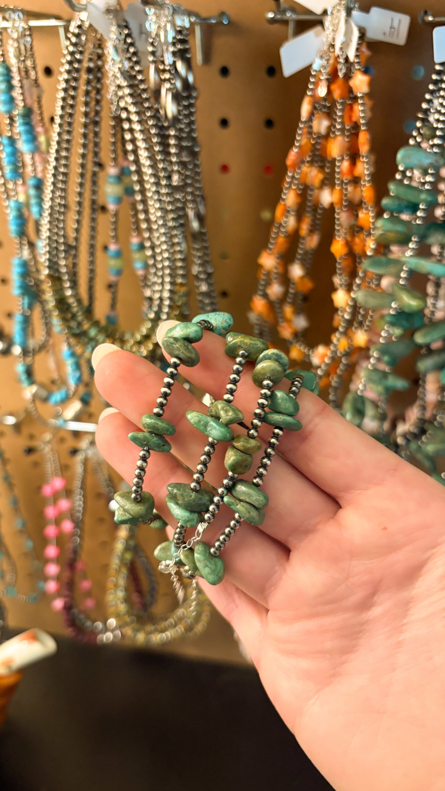 3MM PEARL GREEN TURQUOISE CHIP BRACELET