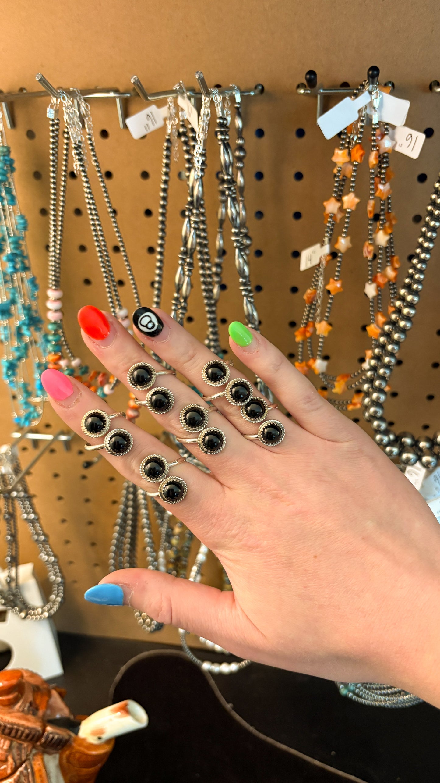 BLACK ONYX ADJUSTABLE RING