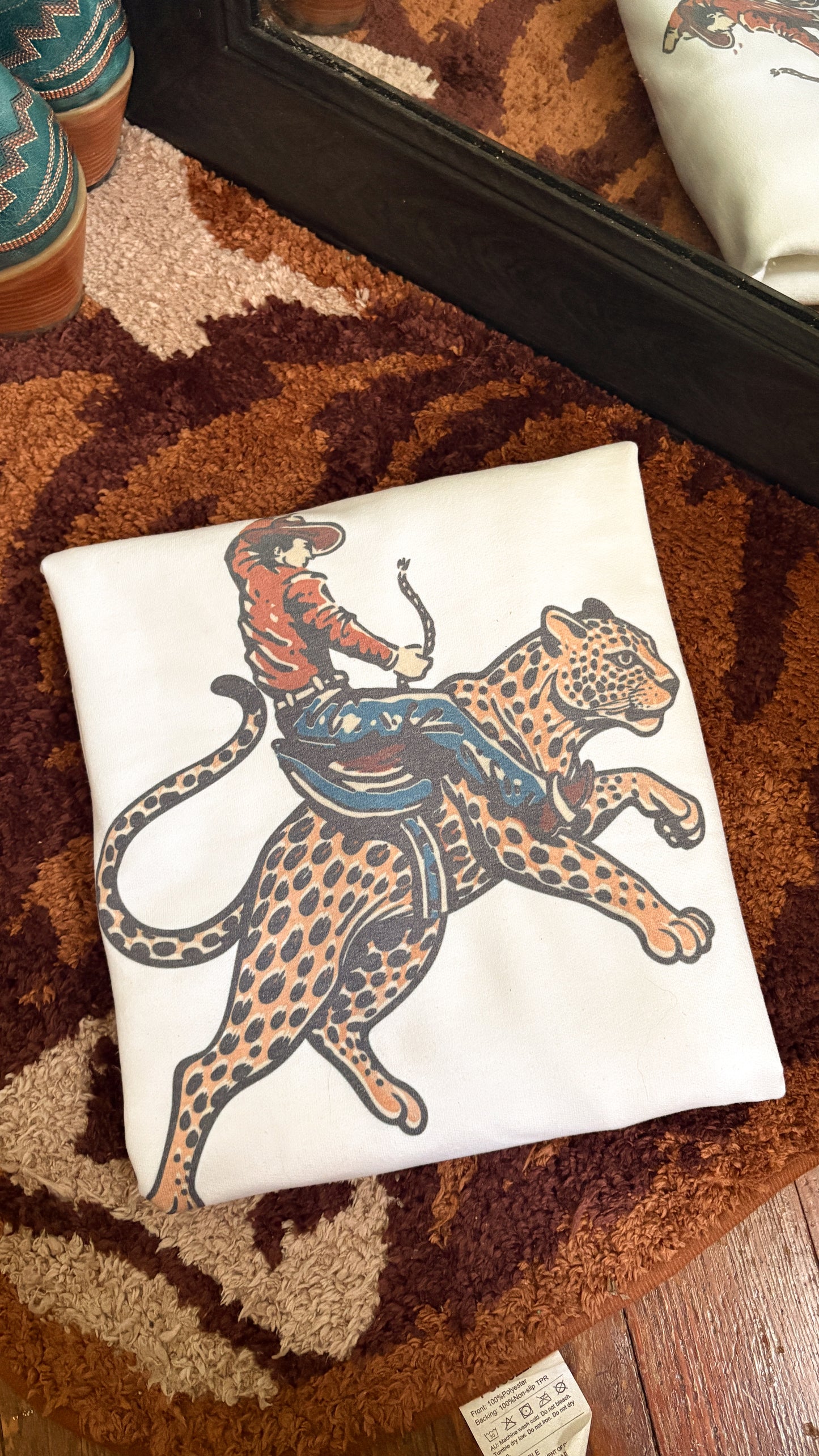 LEOPARD COWBOY CREWNECK