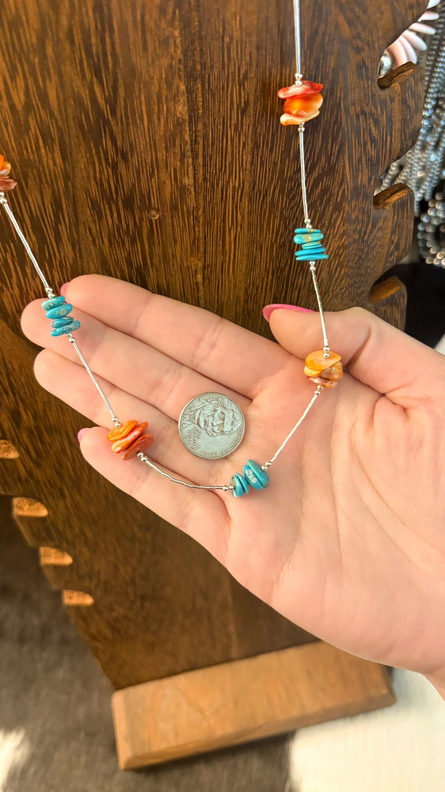 LIQUID SILVER TURQUOISE & SPINY OYSTER CHIP NECKLACE