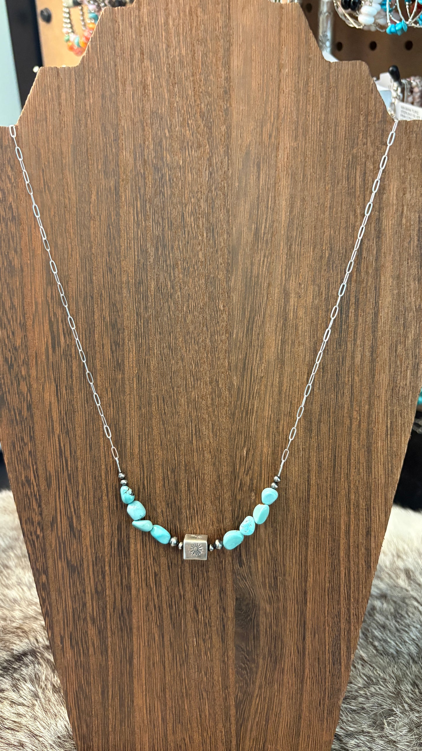 LONE MOUNTAIN TURQUOISE BARREL BEAD CHAIN NECKLACE