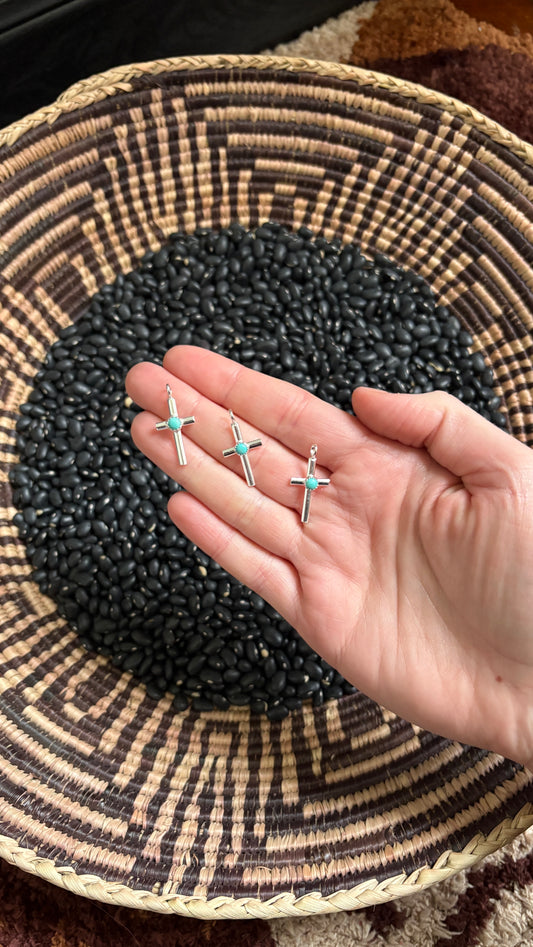 MINI SINGLE STONE TURQUOISE CROSS PENDANT