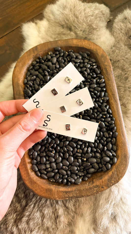 CARD STUDS