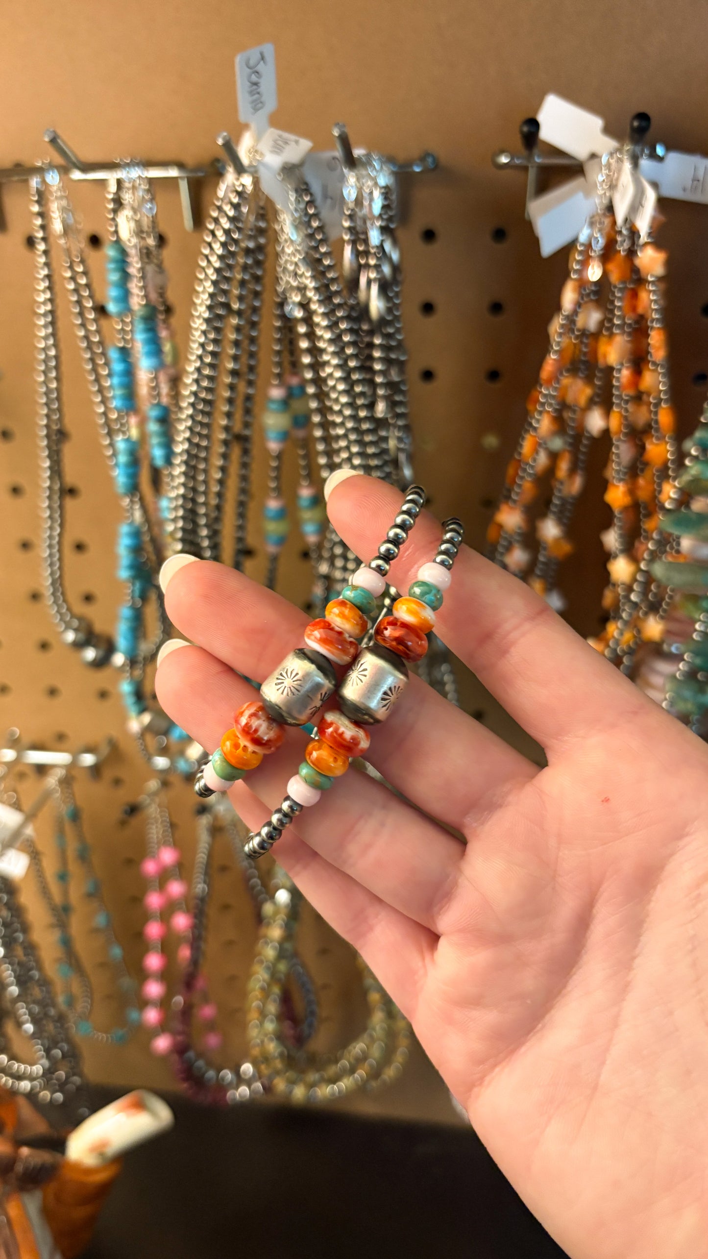 DAKOTA BARREL BEAD BRACELET