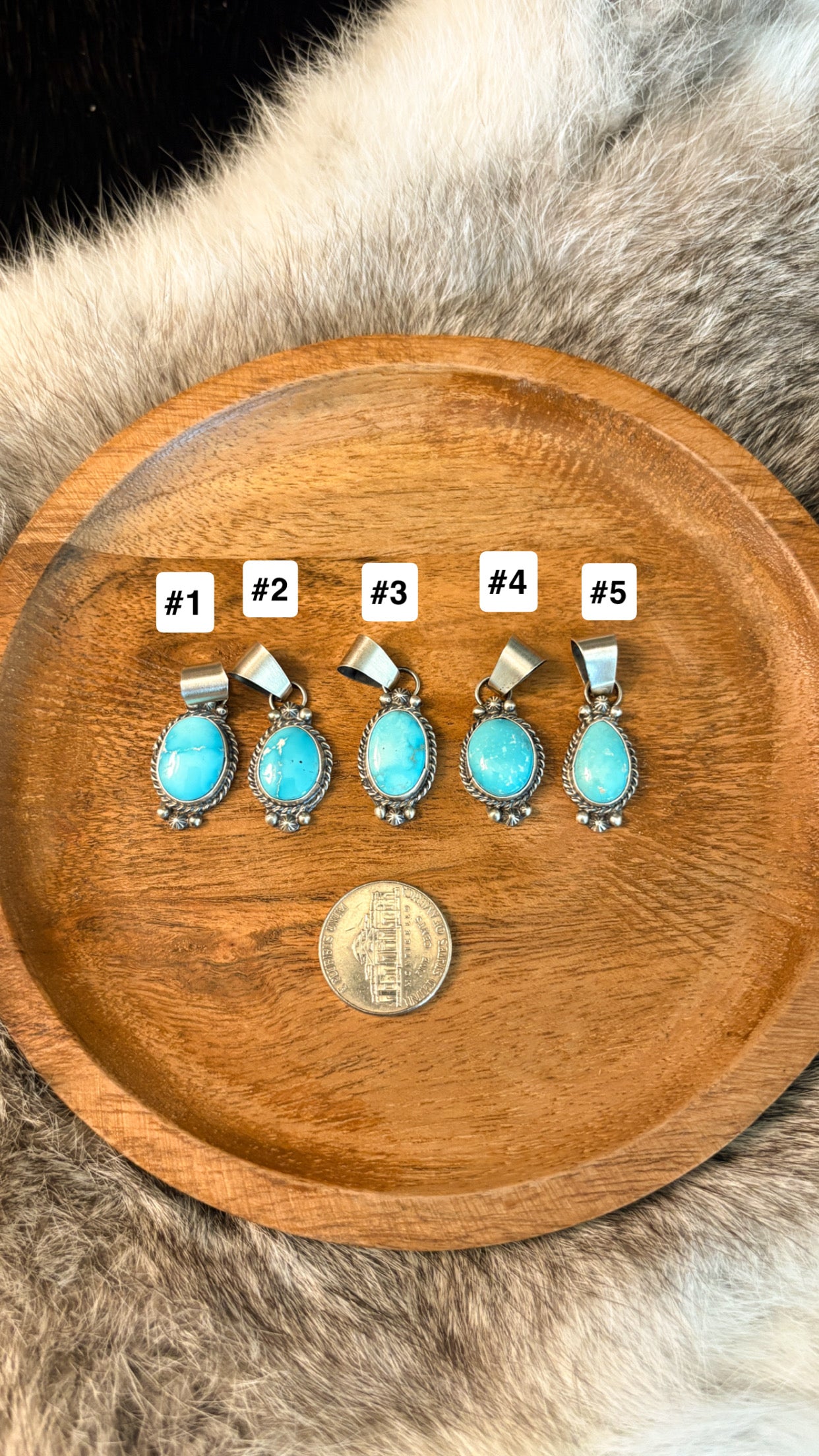BALL DETAIL TURQUOISE PENDANT W BALL BEZEL