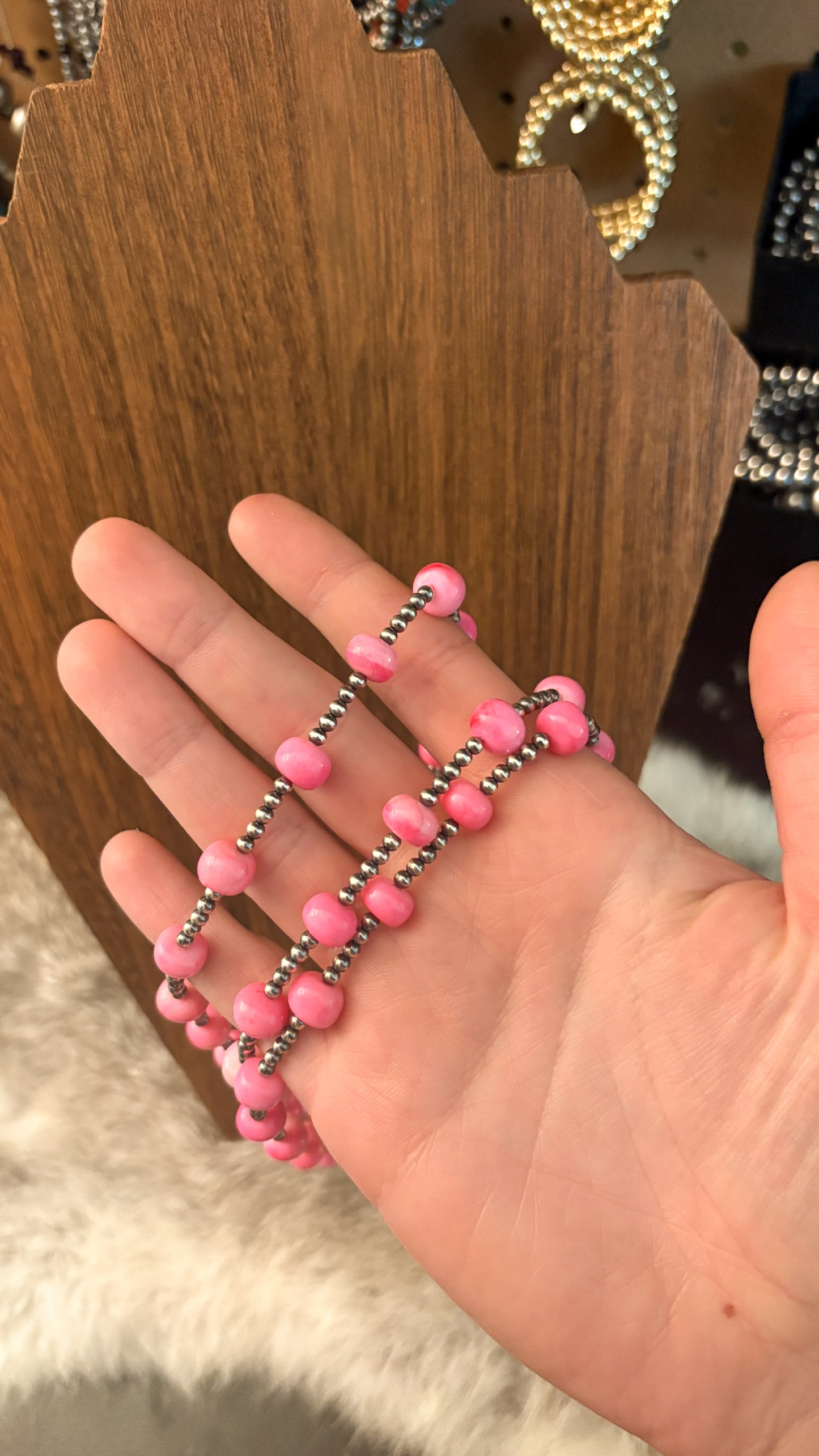 THE ETTA NECKLACE