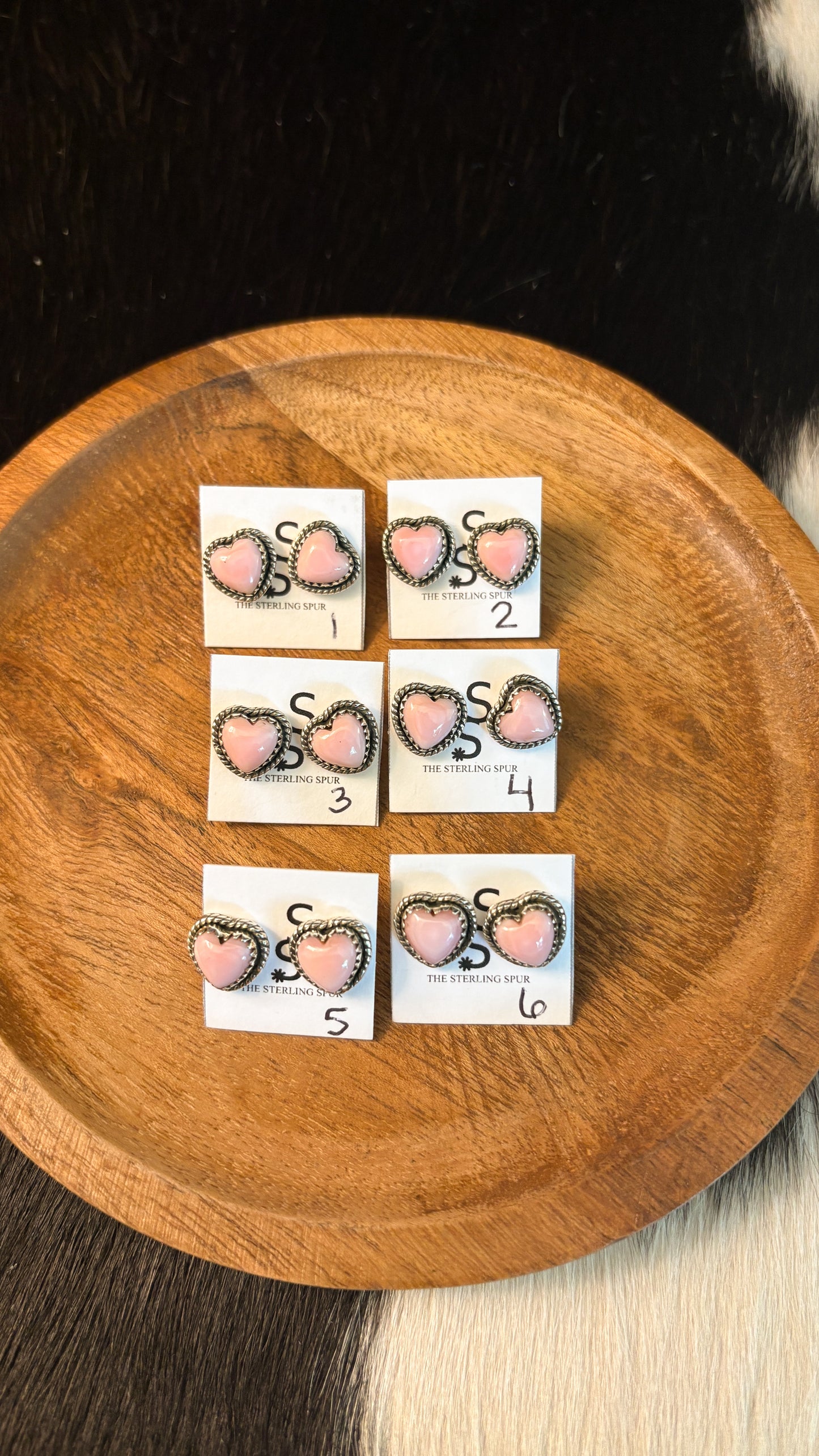 PINK CONCH HEART STUD EARRINGS W ROPE DETAIL
