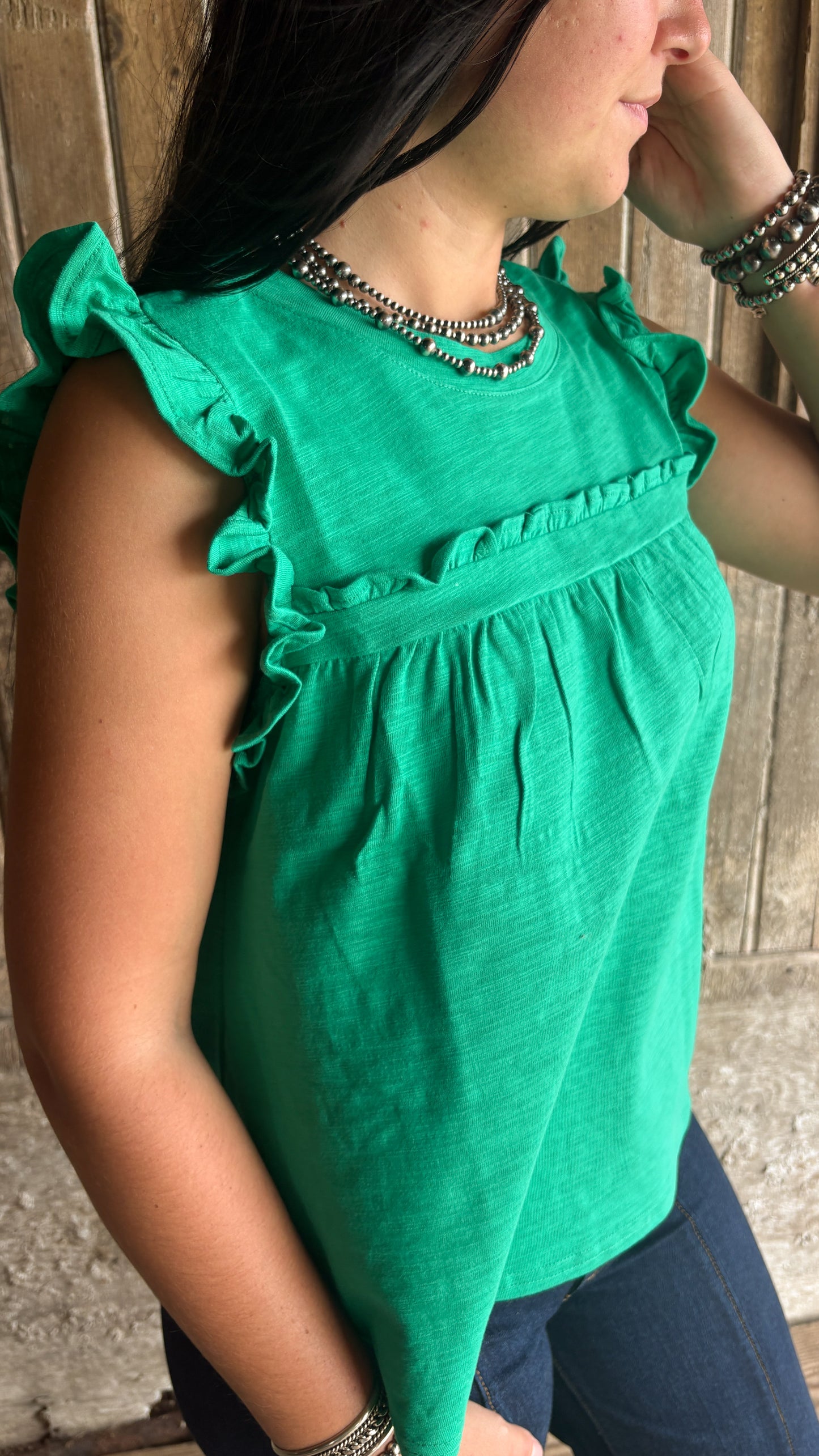 KELLY GREEN RUFFLE TOP
