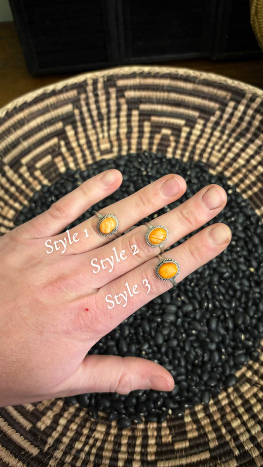 ORANGE SPINY OYSTER OVAL RING