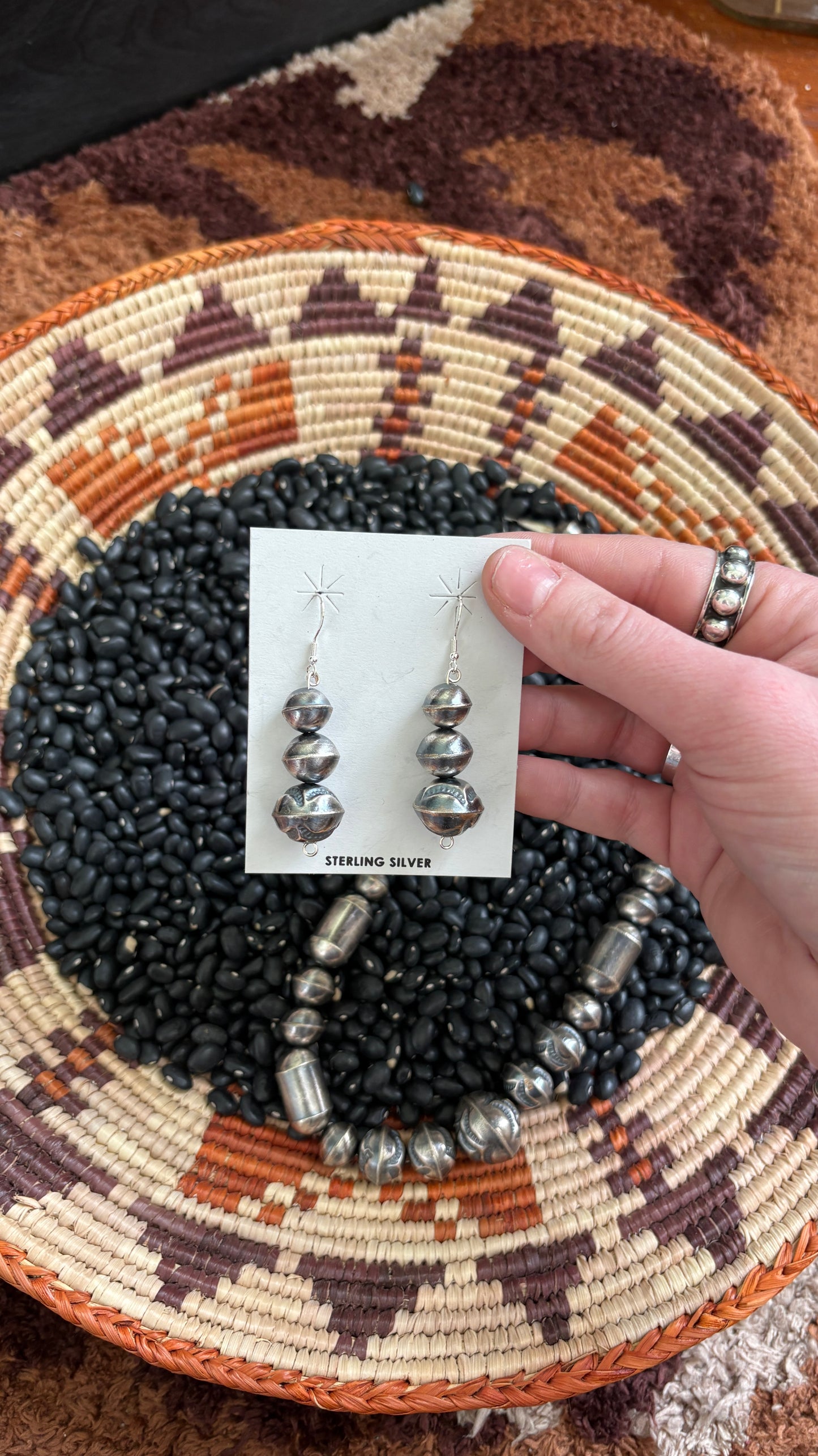 HANDMADE NAVAJO PEARL NECKLACE & EARRING SET BY CALVIN CAVALIER