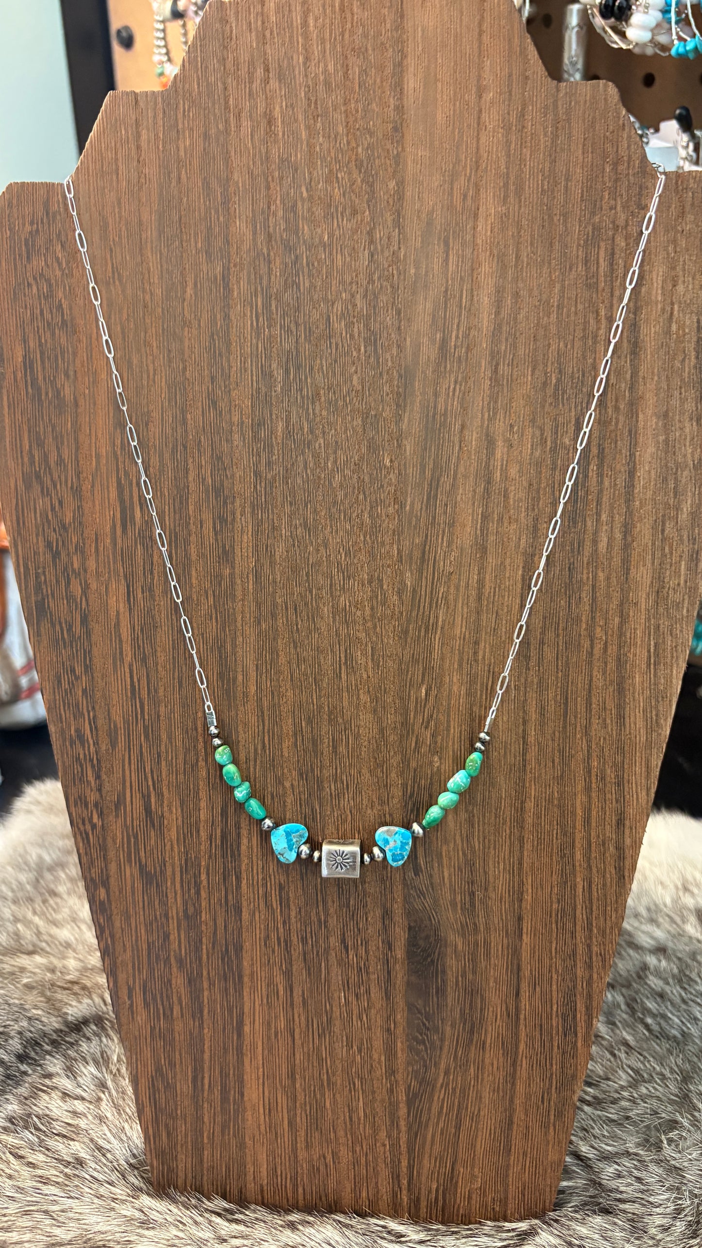 TURQUOISE HEART & SONORAN GOLD BARREL BEAD CHAIN NECKLACE