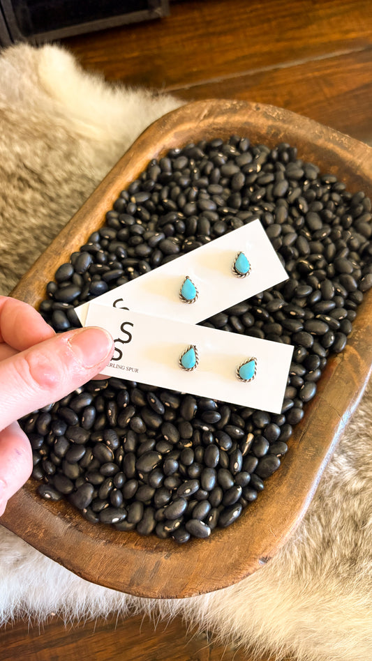 TURQUOISE TEARDROP STUDS W/ ROPE DETAIL