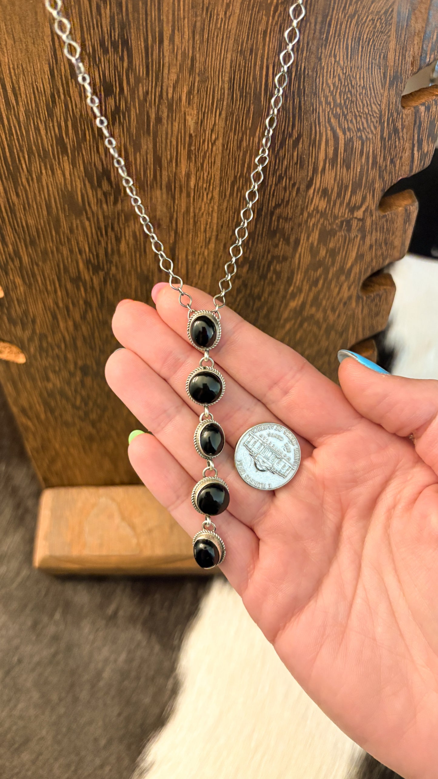 BLACK ONYX LARIAT