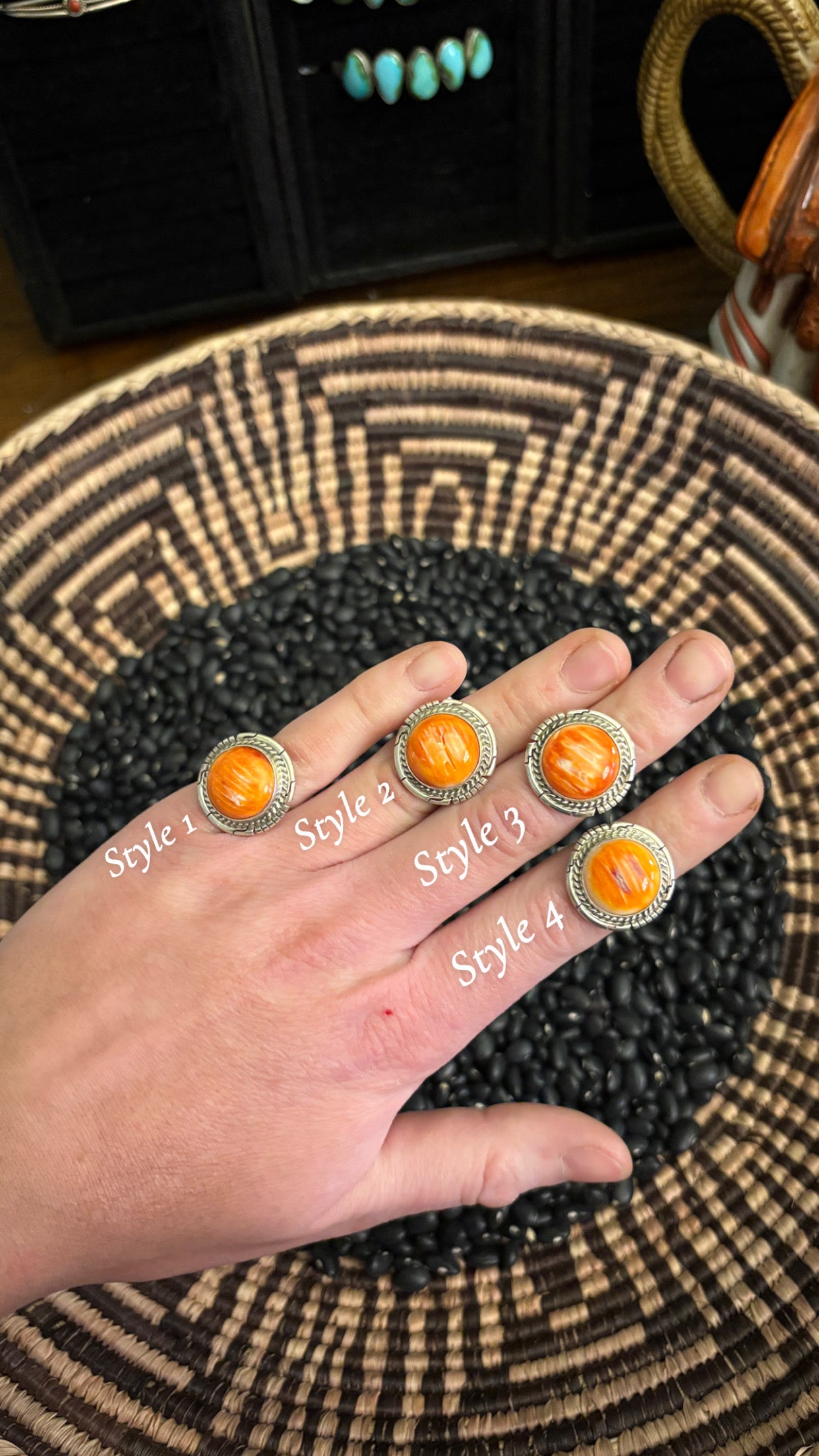 ROUND ORANGE SPINY OYSTER RING BY DAVE SKEETS