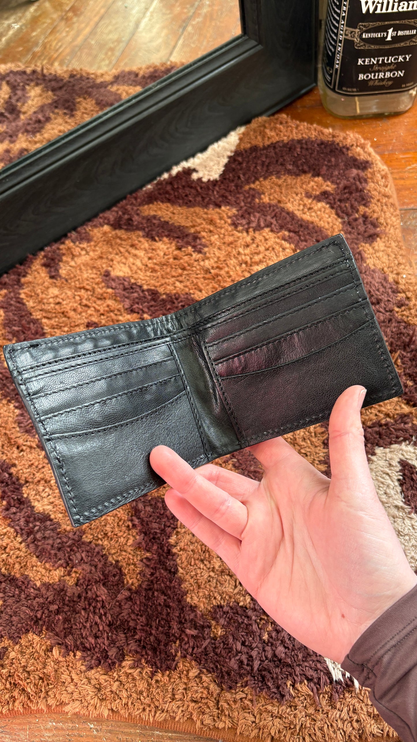 FLOWER PATTERN LEATHER TOOLED MEN'S WALLET
