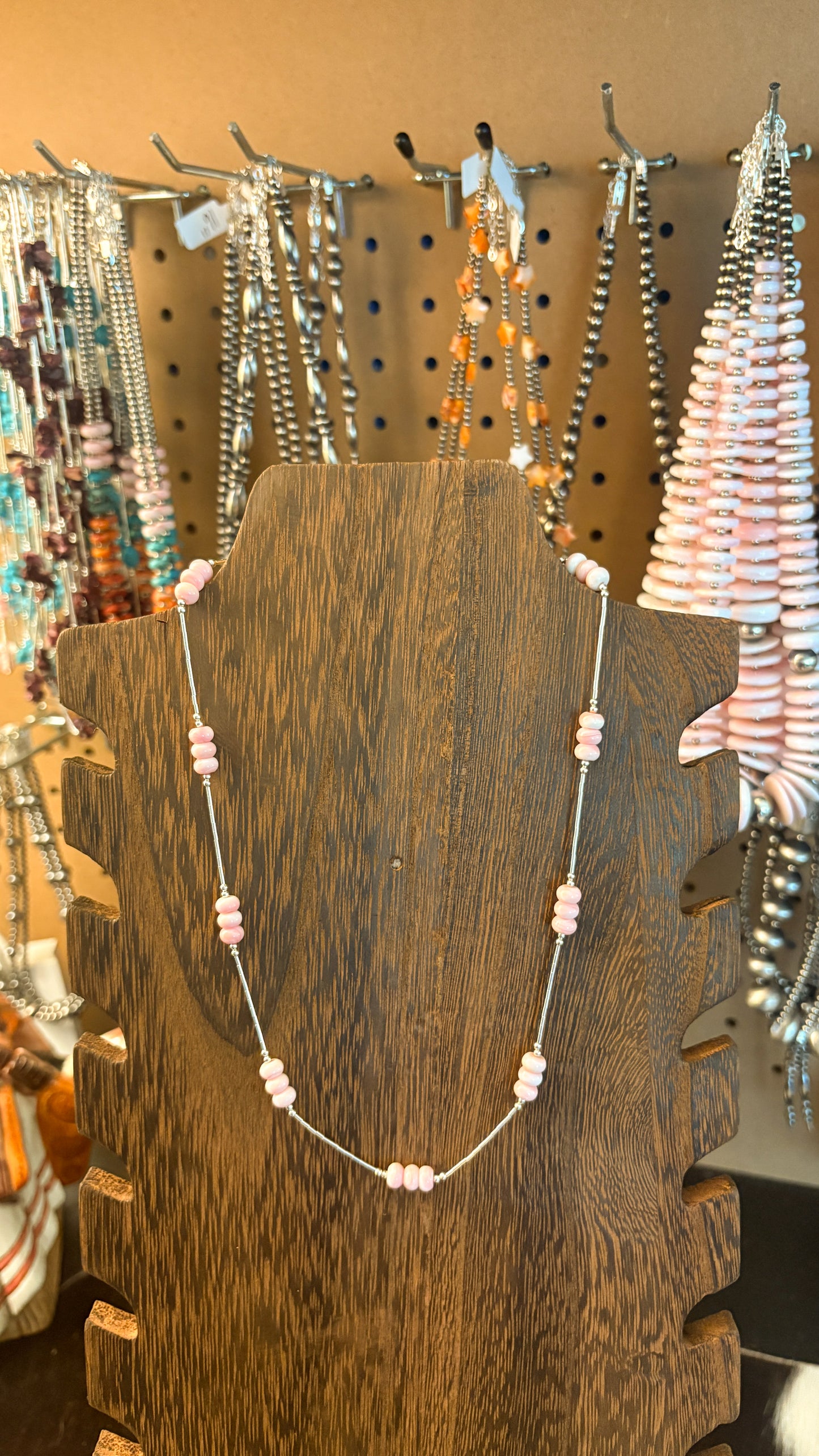 LIQUID SILVER PINK CONCH NECKLACE