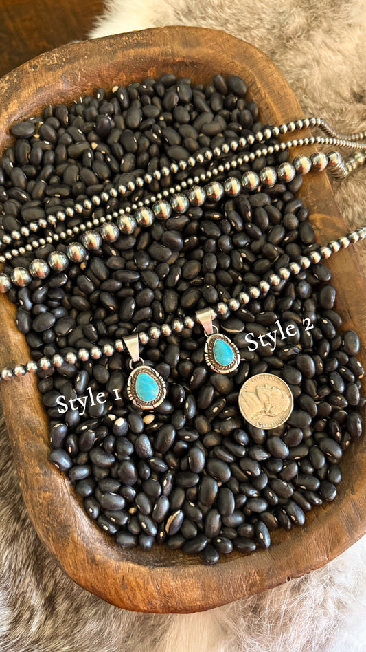 TURQUOISE PENDANT BY DAVE SKEETS