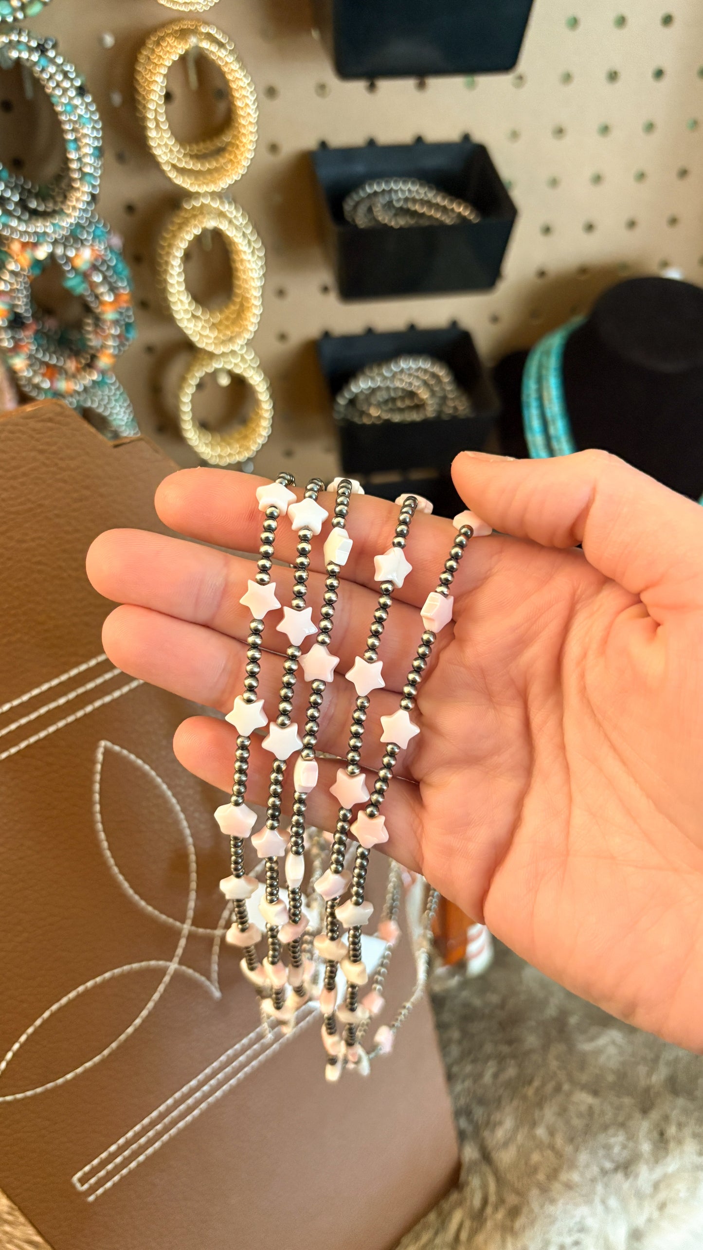 PINK CONCH STAR NECKLACE