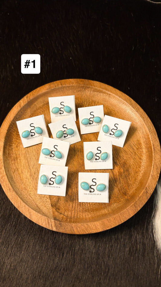 MINI TURQUOISE OVAL STUD EARRINGS