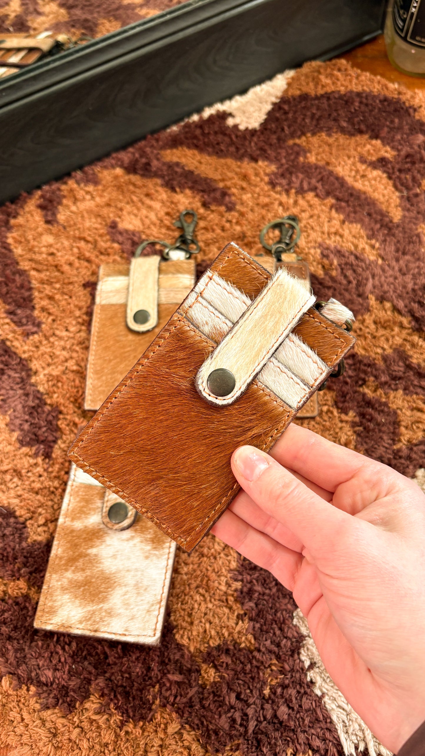 TAN COWHIDE CARDHOLDER W KEY RING