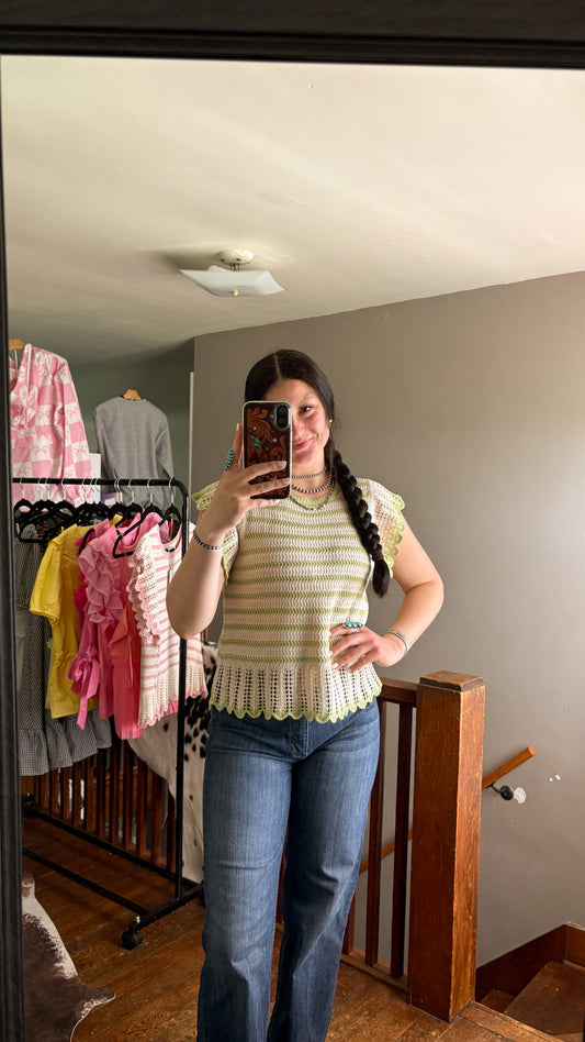 STRIPED RUFFLE CROCHET TOP - GREEN