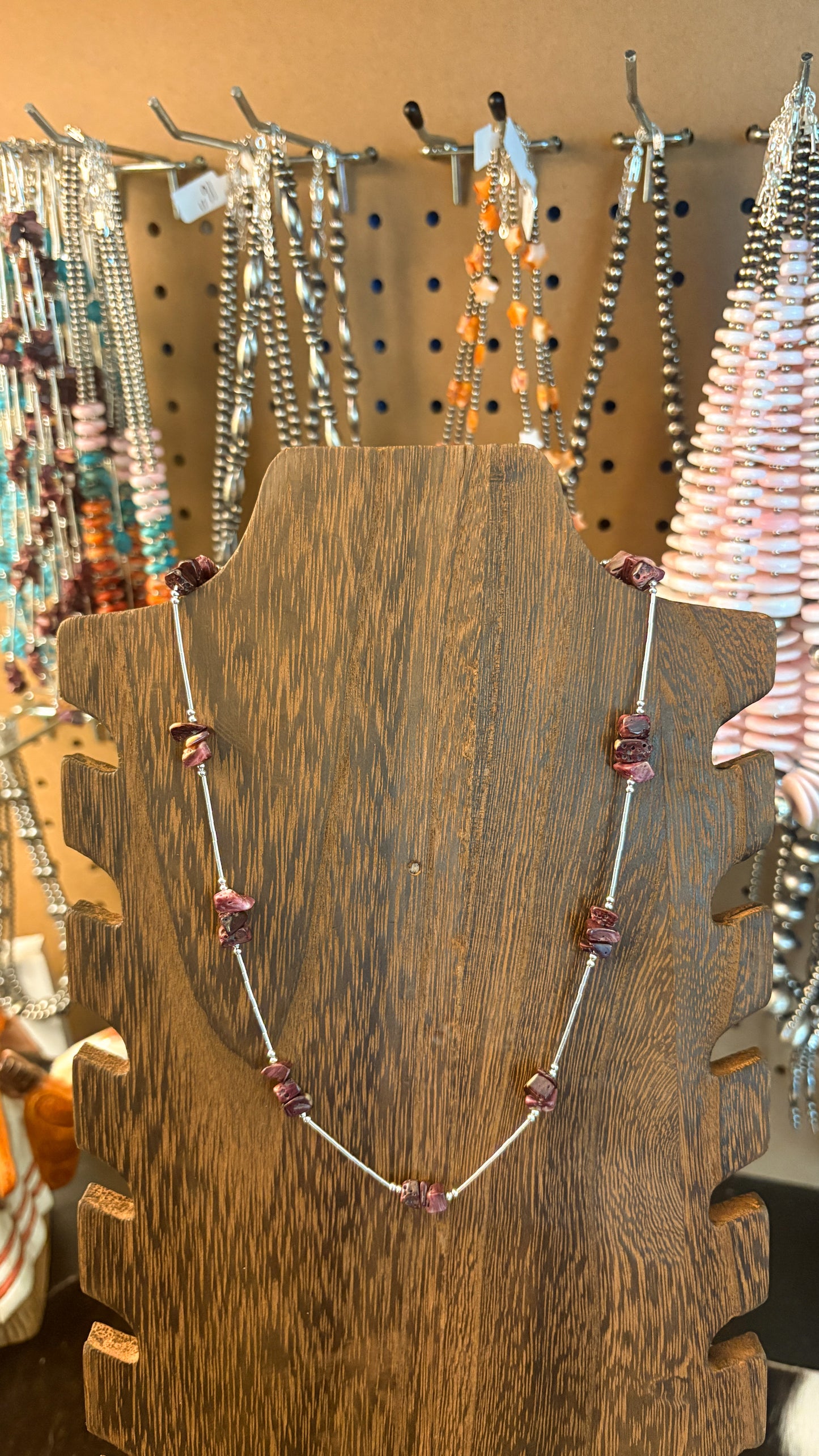 LIQUID SILVER PURPLE SPINY OYSTER CHIP NECKLACE