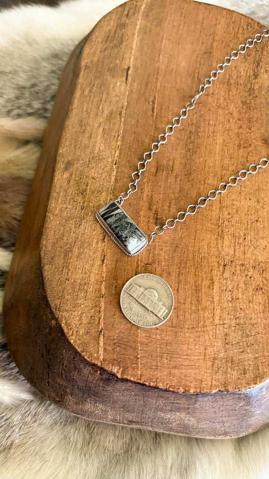 WHITE BUFFALO BAR NECKLACE