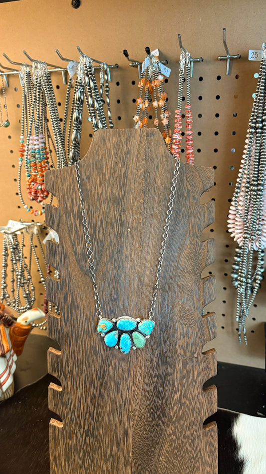 XL TURQUOISE HALF CLUSTER NECKLACE W SCALLOPED BEZELS