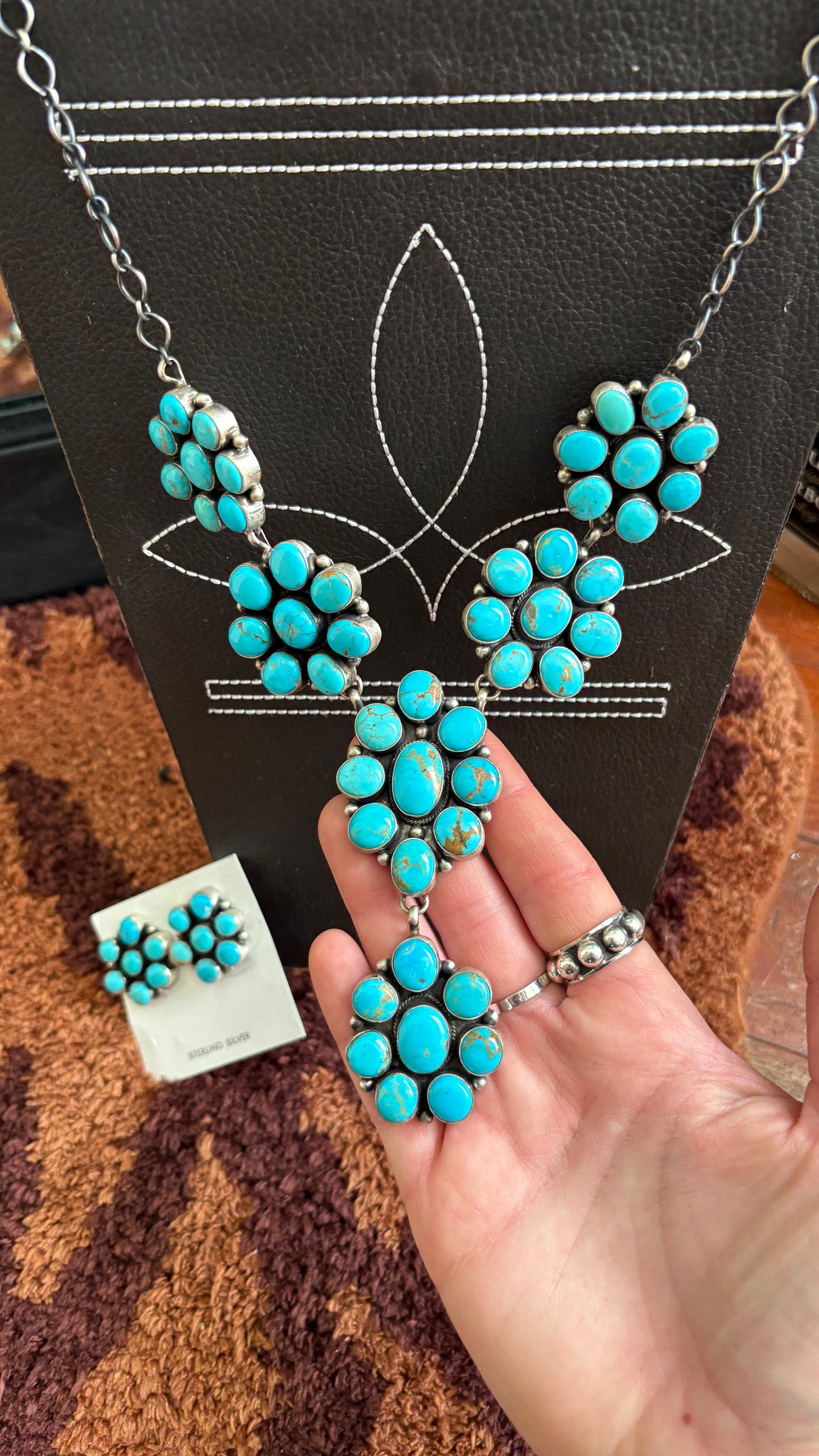 GORGEOUS KINGMAN TURQUOISE CLUSTER NECKLACE & EARRING SET BY TRAVIS JIM