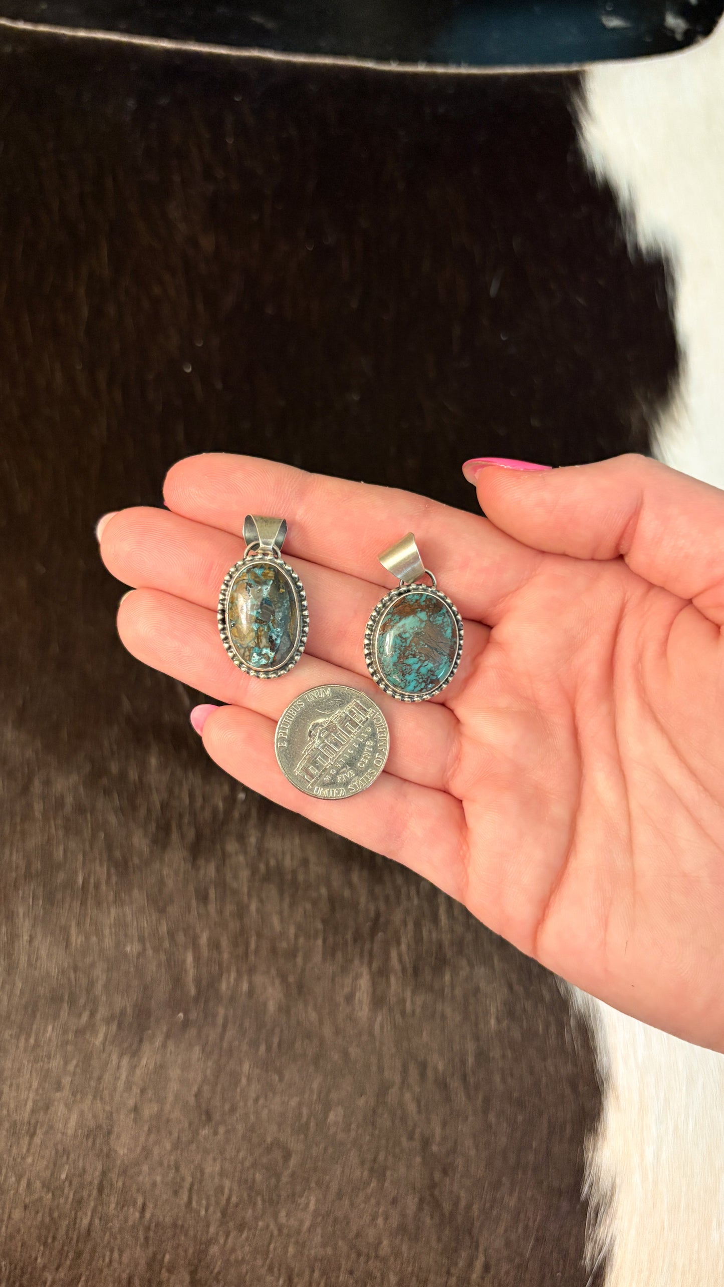 CHINESE RED SKIN TURQUOISE PENDANT