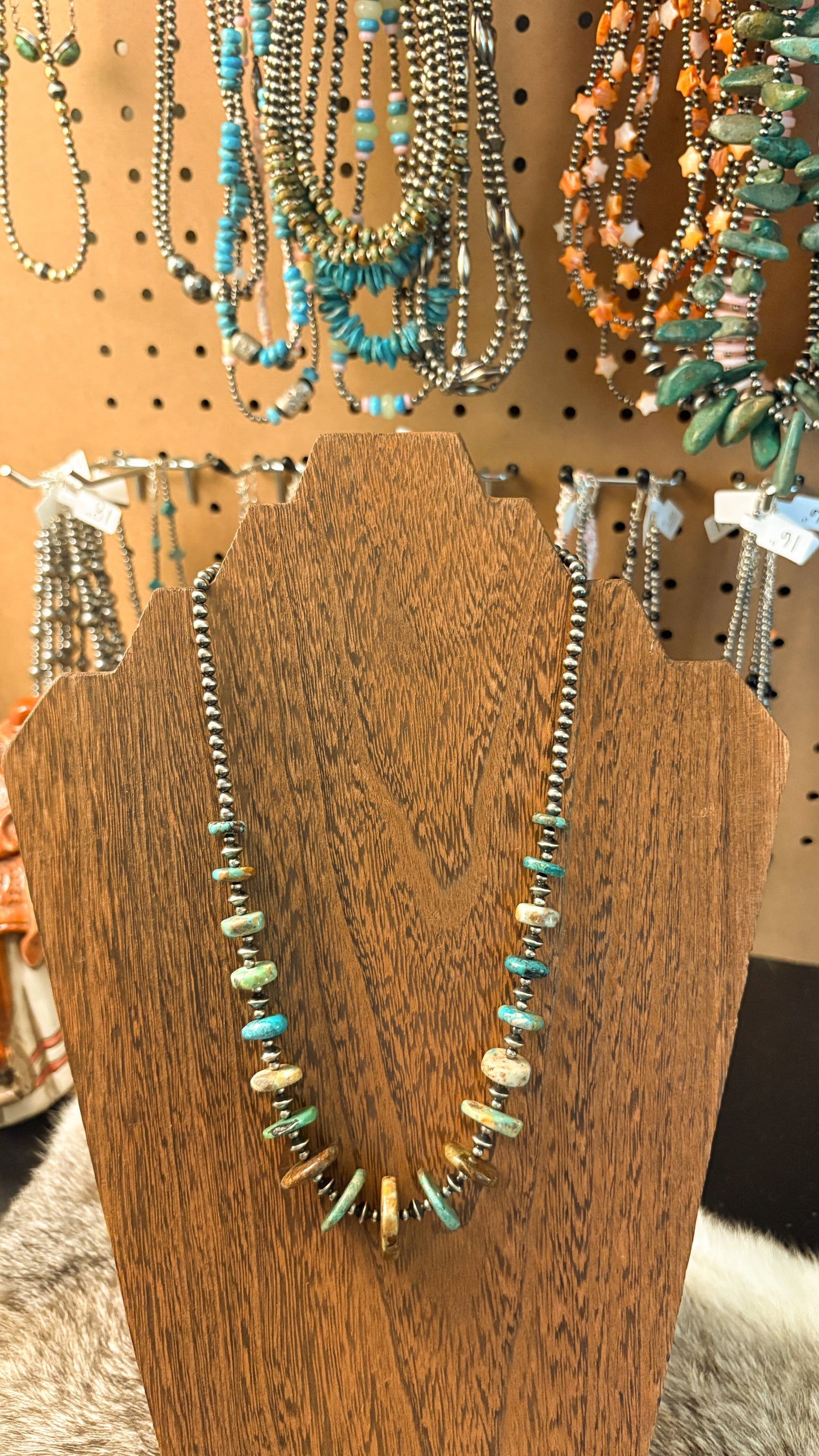 THE MACIE NECKLACE