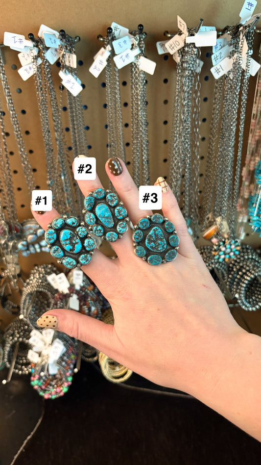 ROUGH KINGMAN TURQUOISE CLUSTER RING BY JOAN BEGAY