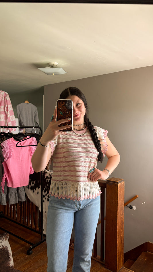 STRIPED RUFFLE CROCHET TOP - PINK