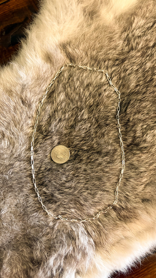 PAPERCLIP CHAIN NECKLACE