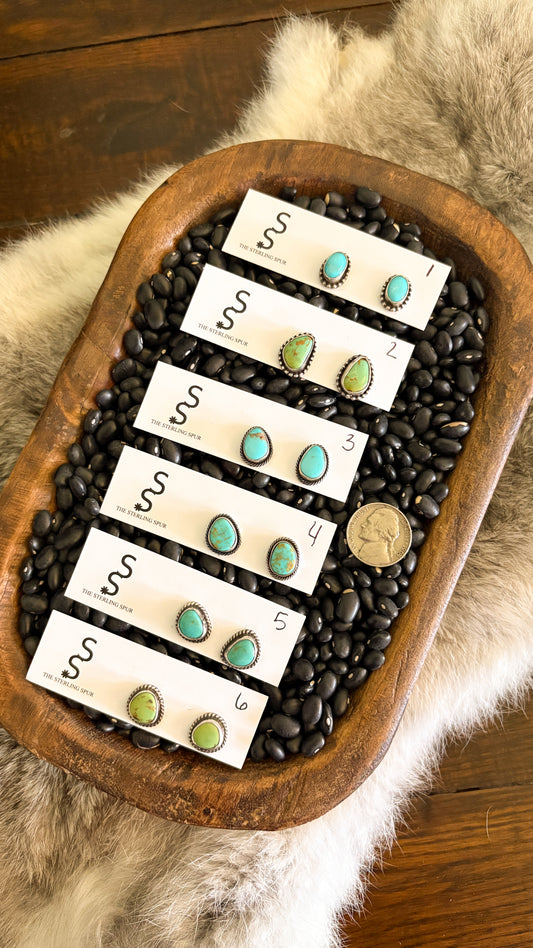 SMALL TURQUOISE POST EARRINGS
