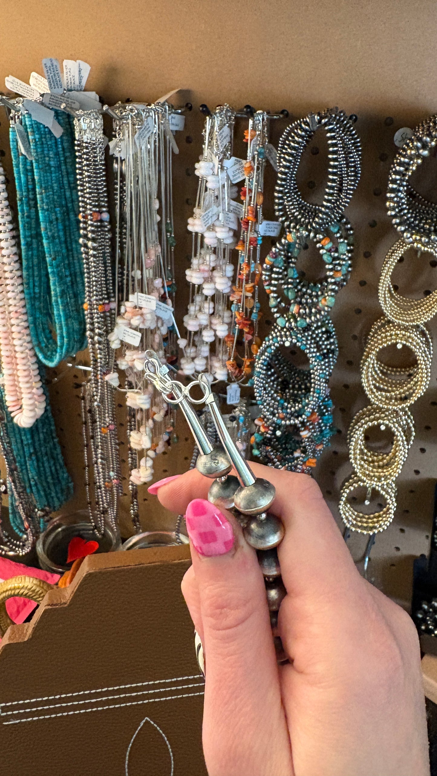 HANDMADE NAVAJO PEARL BARREL BEAD NECKLACE