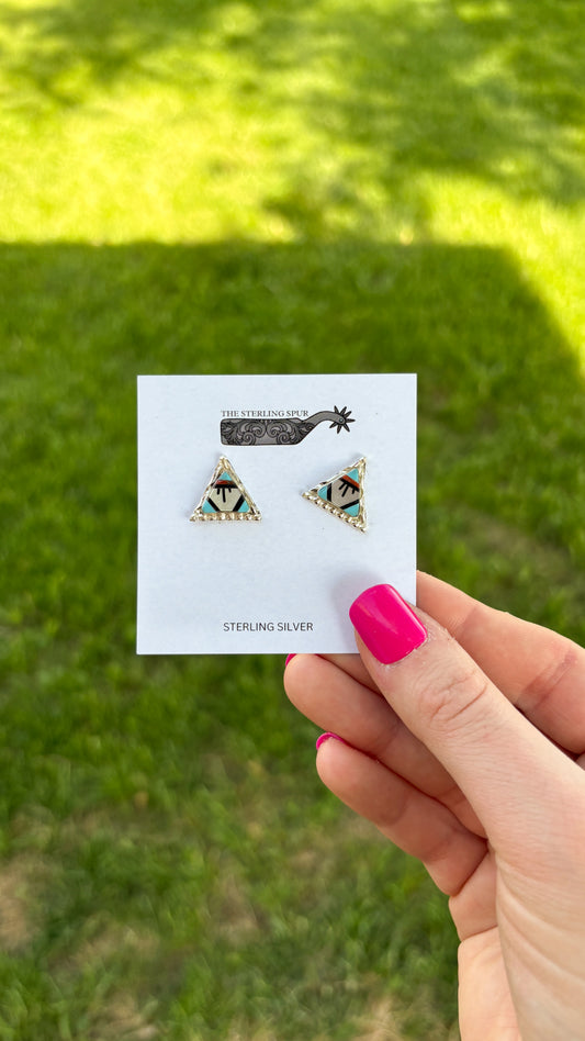 ZUNI TRIANGLE STUD EARRINGS