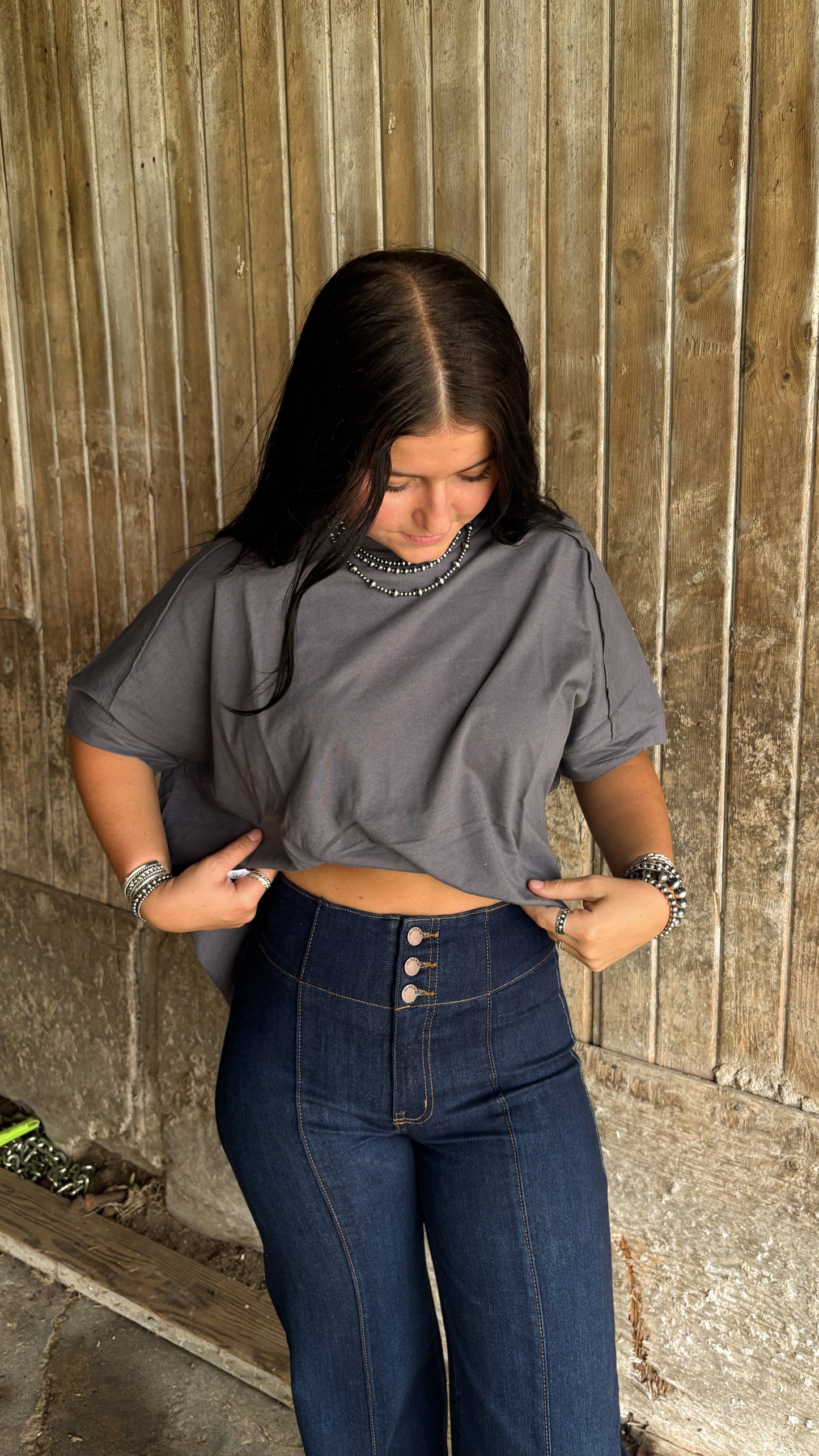 CHARCOAL OVERSIZED TEE