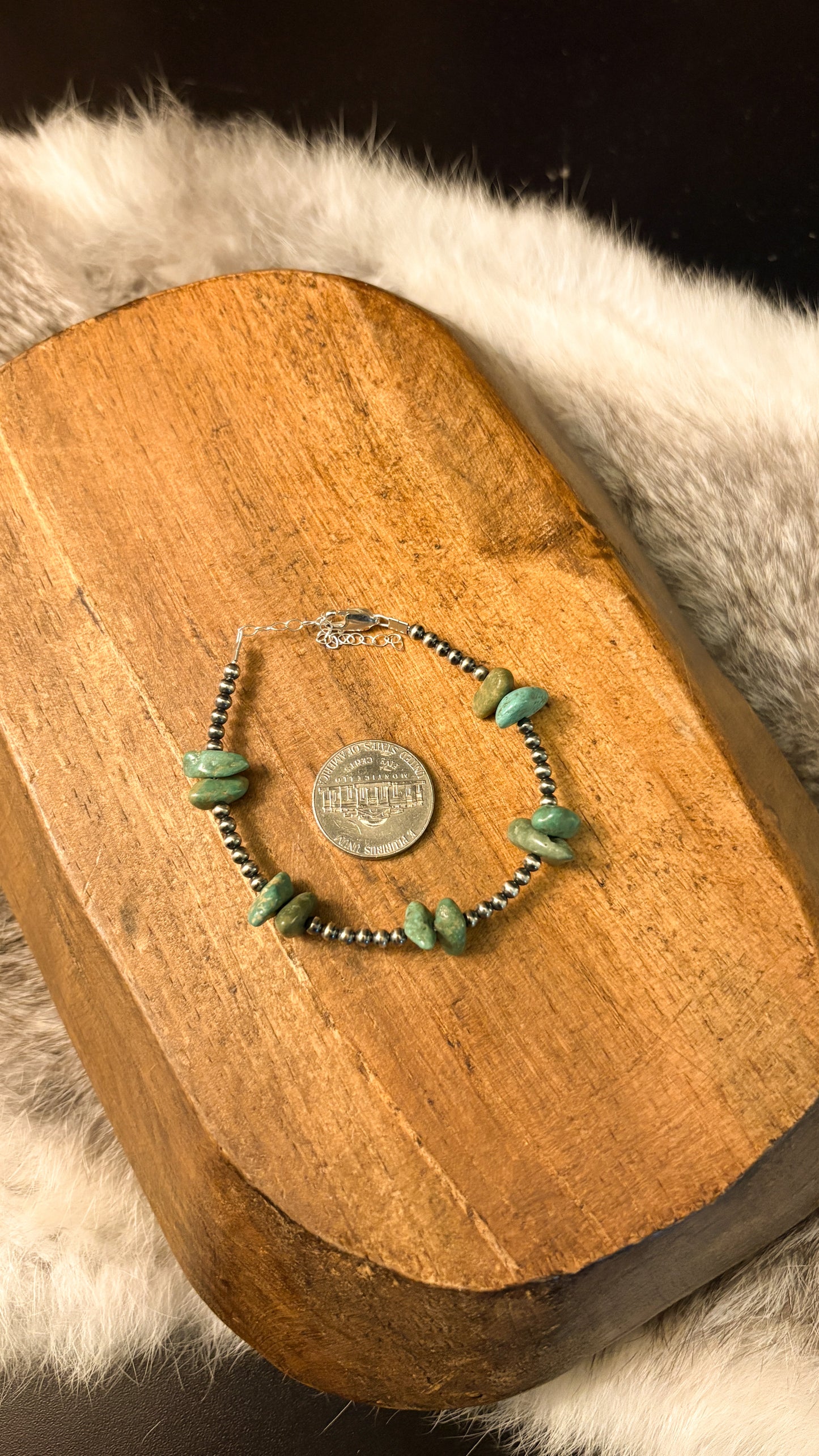 3MM PEARL GREEN TURQUOISE CHIP BRACELET