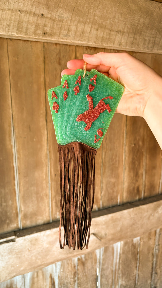 BUCKIN’ BULLS FRESHIE - GREEN & RED