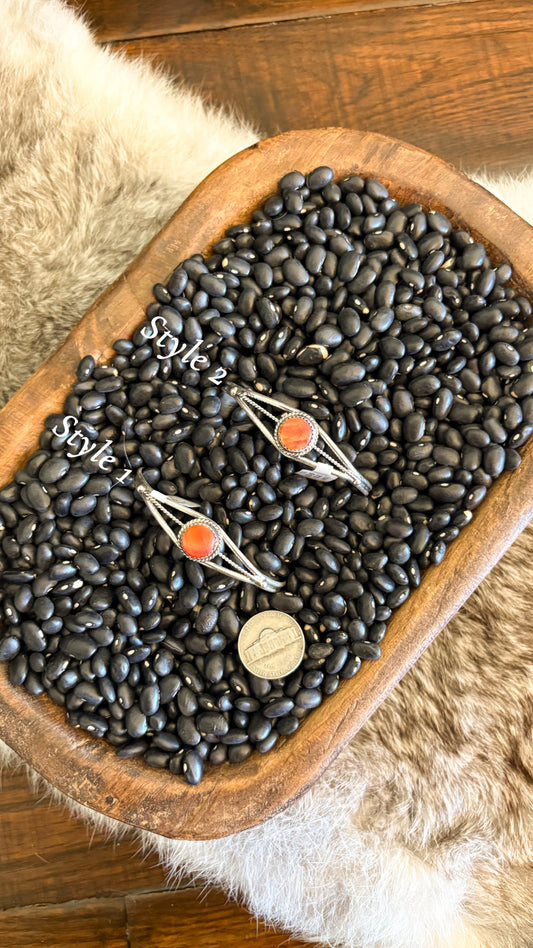 ORANGE SPINY OYSTER CUFF BY ESTHER WHITE