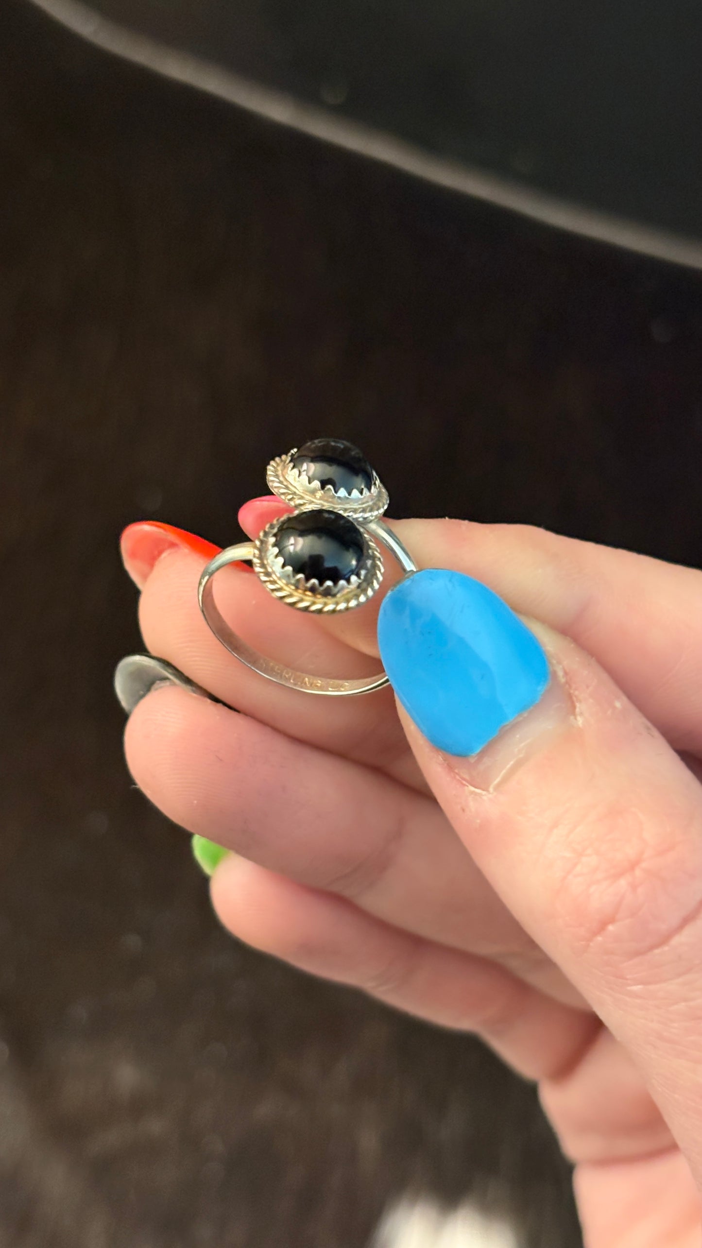 BLACK ONYX ADJUSTABLE RING