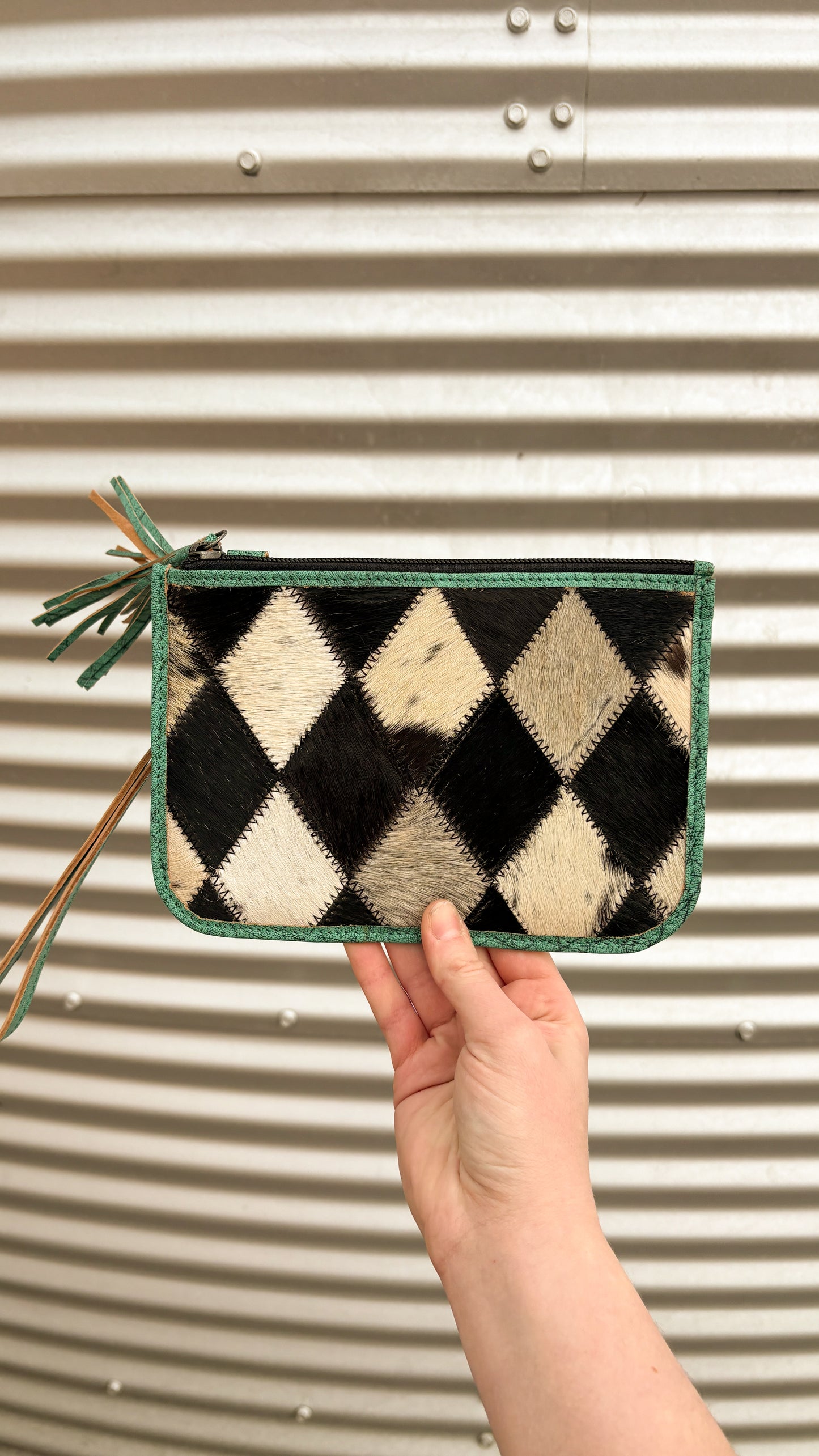 DIAMOND PATTERN COWHIDE WRISTLET - TURQUOISE