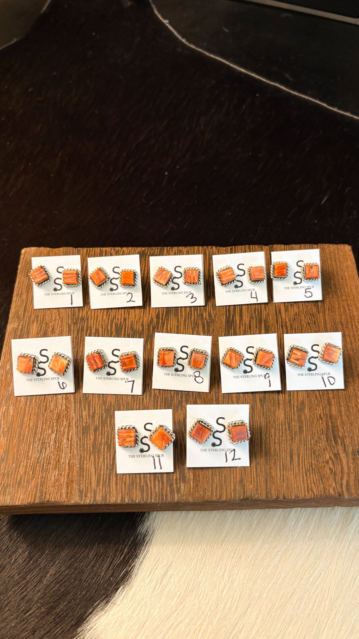 SQUARE ORANGE SPINY OYSTER STUD EARRINGS W ROPE DETAIL