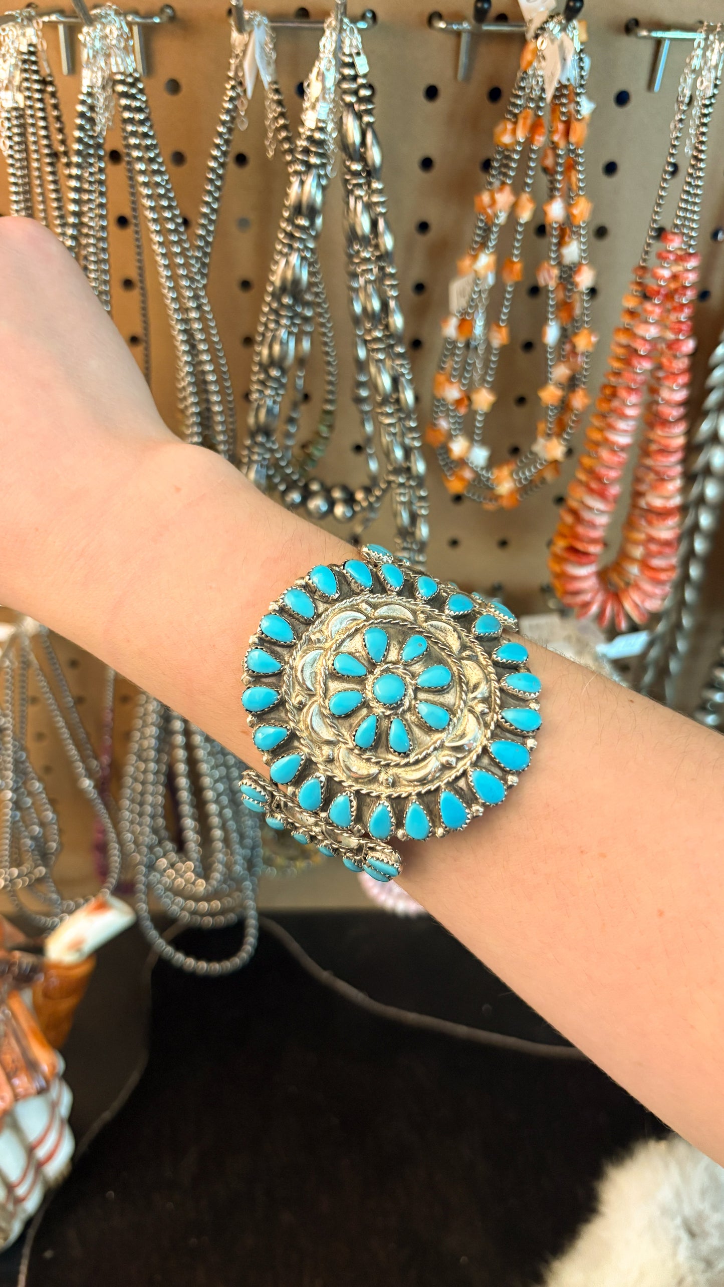 XL KINGMAN TURQUOISE CLUSTER CUFF BY DELIA WAUNEKA