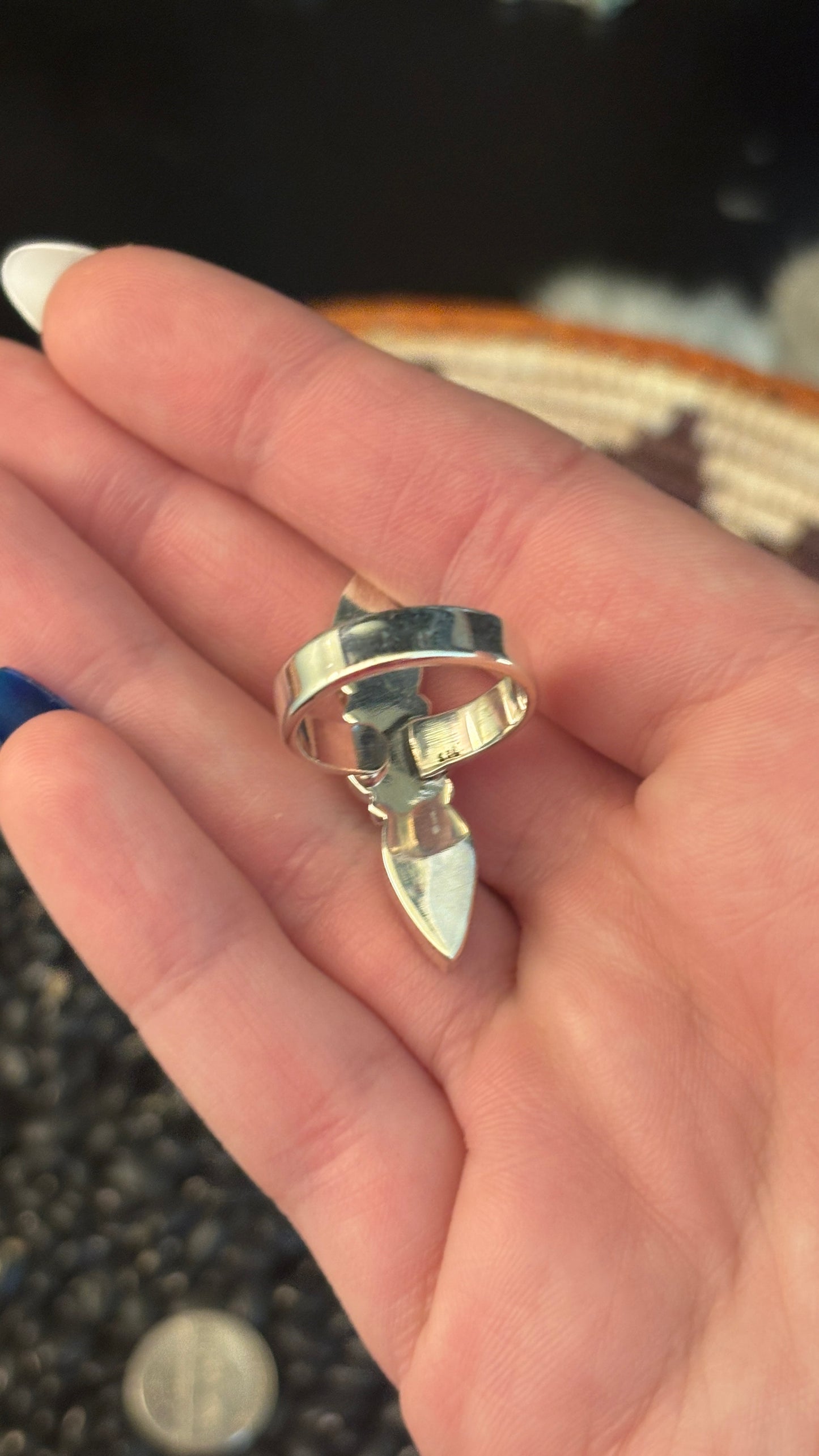 OPAL CRAWLER RING