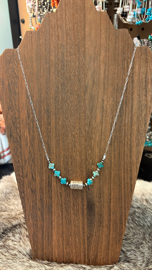 TURQUOISE CLOVER BARREL BEAD CHAIN NECKLACE