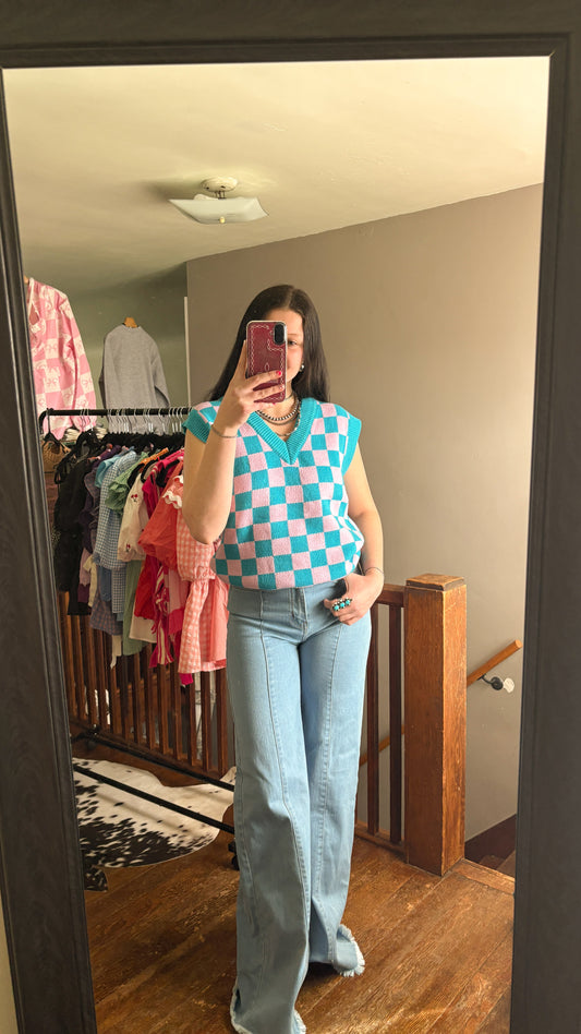 CHECKERED SWEATER VEST - BLUE/LAVENDER
