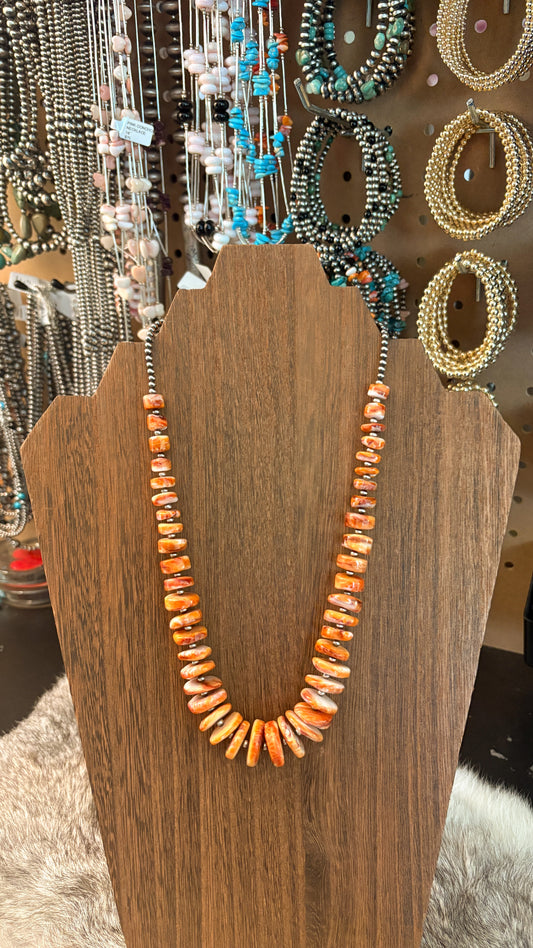 THE MILEY NECKLACE